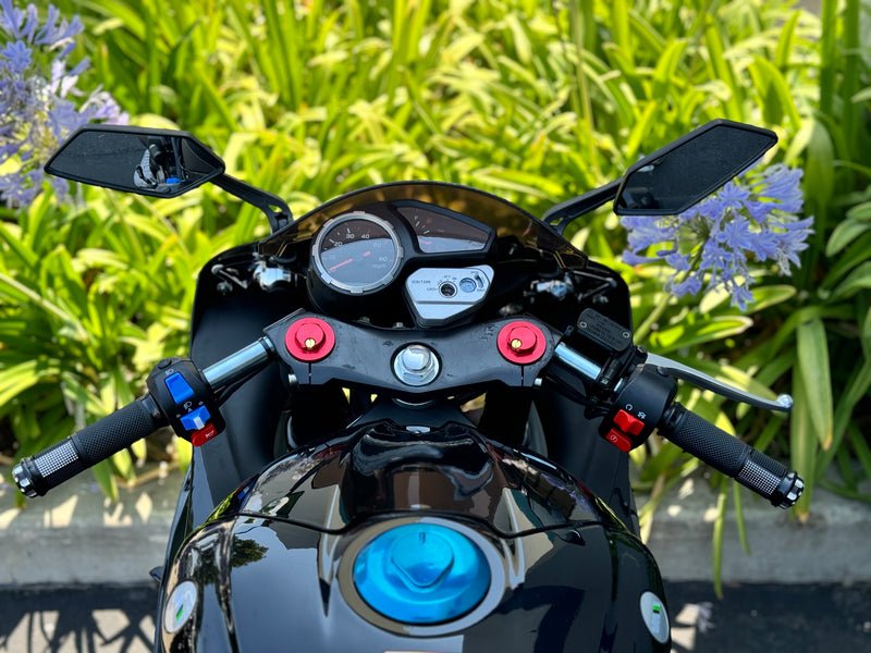 Venom x18 | 50cc Motorcycle | Automatic Transmission - Image 5