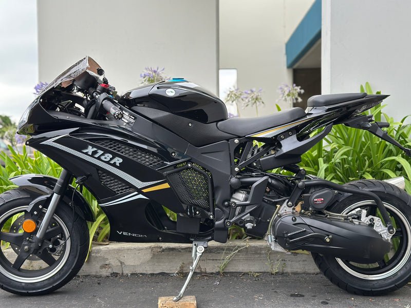 Venom x18R | 200cc Motorcycle | Automatic Transmission - Image 4